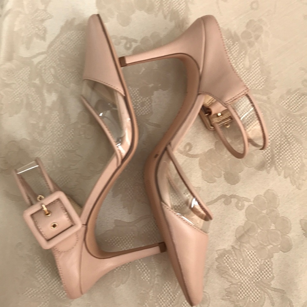 Final Markdown-ENZO ANGIOLINI Debnee Pump - Picture 5 of 16